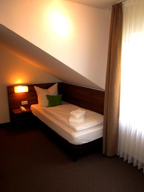 Hotel Adler Eichstatt Room photo