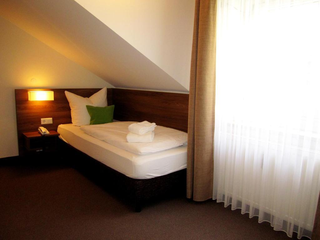 Hotel Adler Eichstatt Room photo